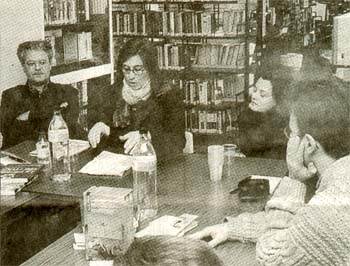 La bibliothèque était sortie de son silence pour accueillir les auteurs et les étudiants pour ce forum littéraire (Photos Mario Grazi) La bibliothèque était sortie de son silence pour accueillir les auteurs et les étudiants pour ce forum littéraire (Photos Mario Grazi)