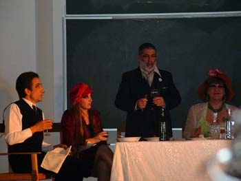 Nozza ind'è i Sgioculelli (Ritratti) - Pezza ghjucata à l'Università di Corti di dicembre di u 2002 Nozza ind'è i Sgioculelli (Ritratti) - Pezza ghjucata à l'Università di Corti di dicembre di u 2002