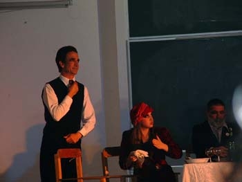 Nozza ind'è i Sgioculelli (Ritratti) - Pezza ghjucata à l'Università di Corti di dicembre di u 2002 Nozza ind'è i Sgioculelli (Ritratti) - Pezza ghjucata à l'Università di Corti di dicembre di u 2002