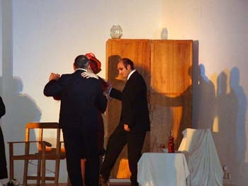 Nozza ind'è i Sgioculelli (Ritratti) - Pezza ghjucata à l'Università di Corti di dicembre di u 2002 Nozza ind'è i Sgioculelli (Ritratti) - Pezza ghjucata à l'Università di Corti di dicembre di u 2002
